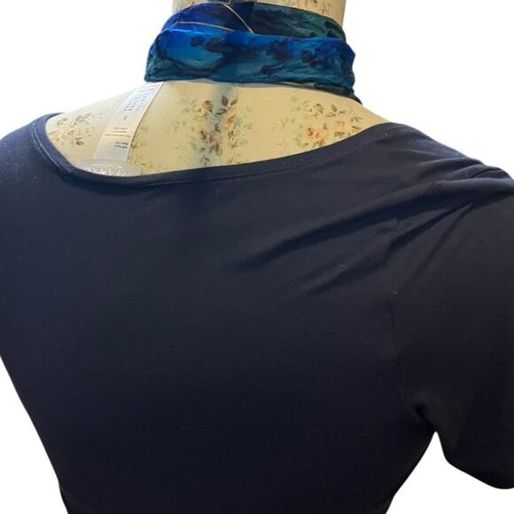 Hand-Painted Scarf with Gold Accents - 60x11 Inches - Picture 5 of 6